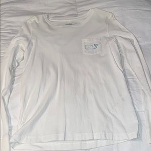 vineyard vines long sleeve t shirt!